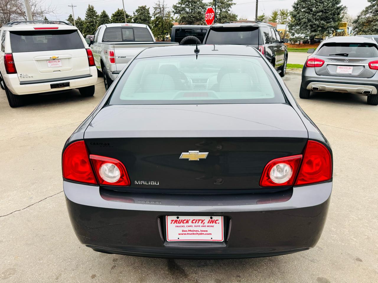 Chevrolet Malibu LS 2011