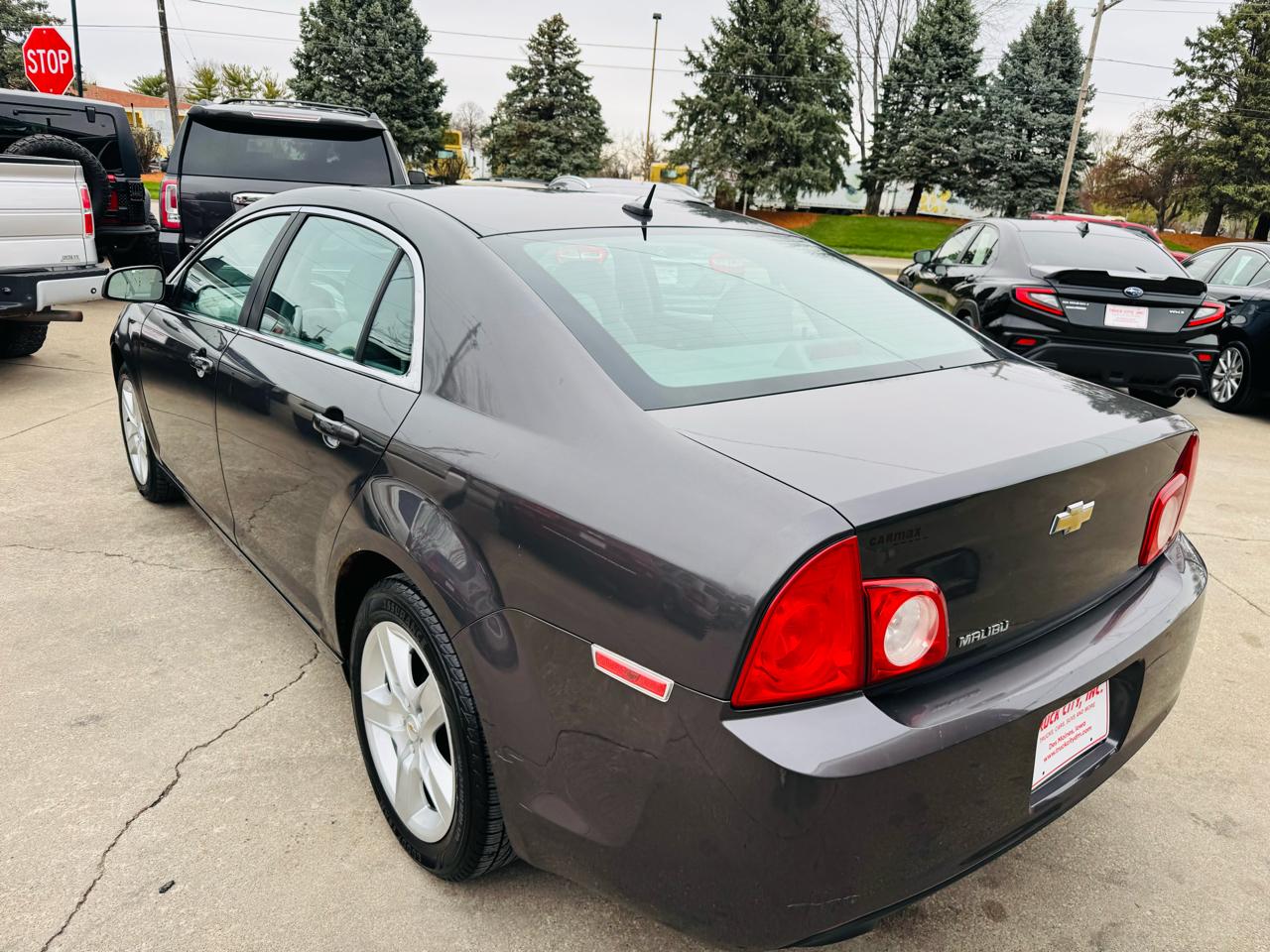 Chevrolet Malibu LS 2011