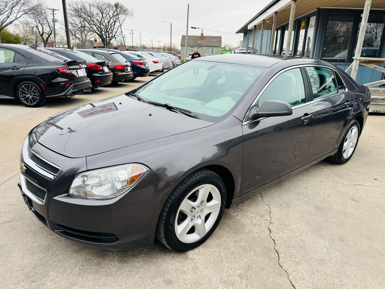 Chevrolet Malibu LS 2011