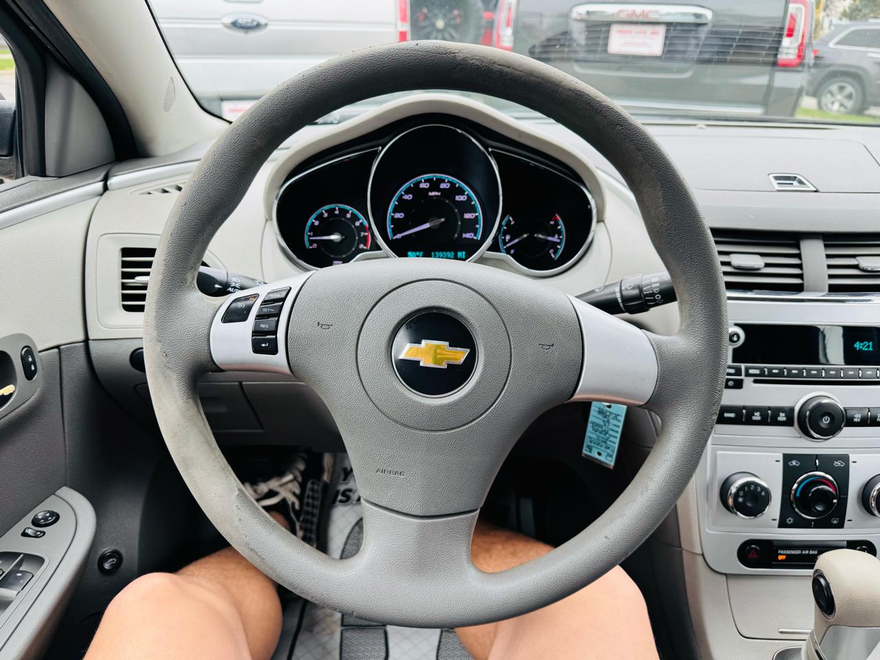 Chevrolet Malibu LS 2011