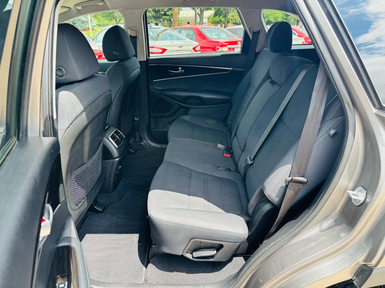 Kia Sorento LX 2WD 2019