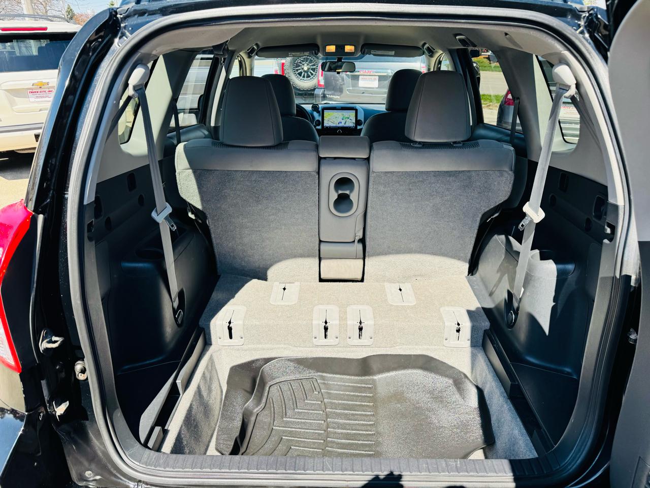 Toyota RAV4 4WD 2012