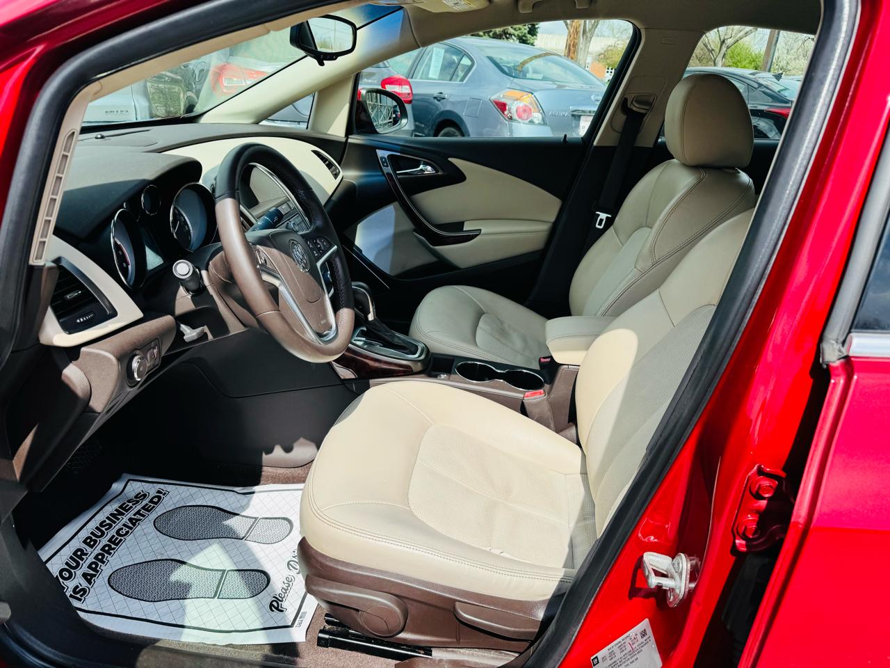 Buick Verano Base 2012