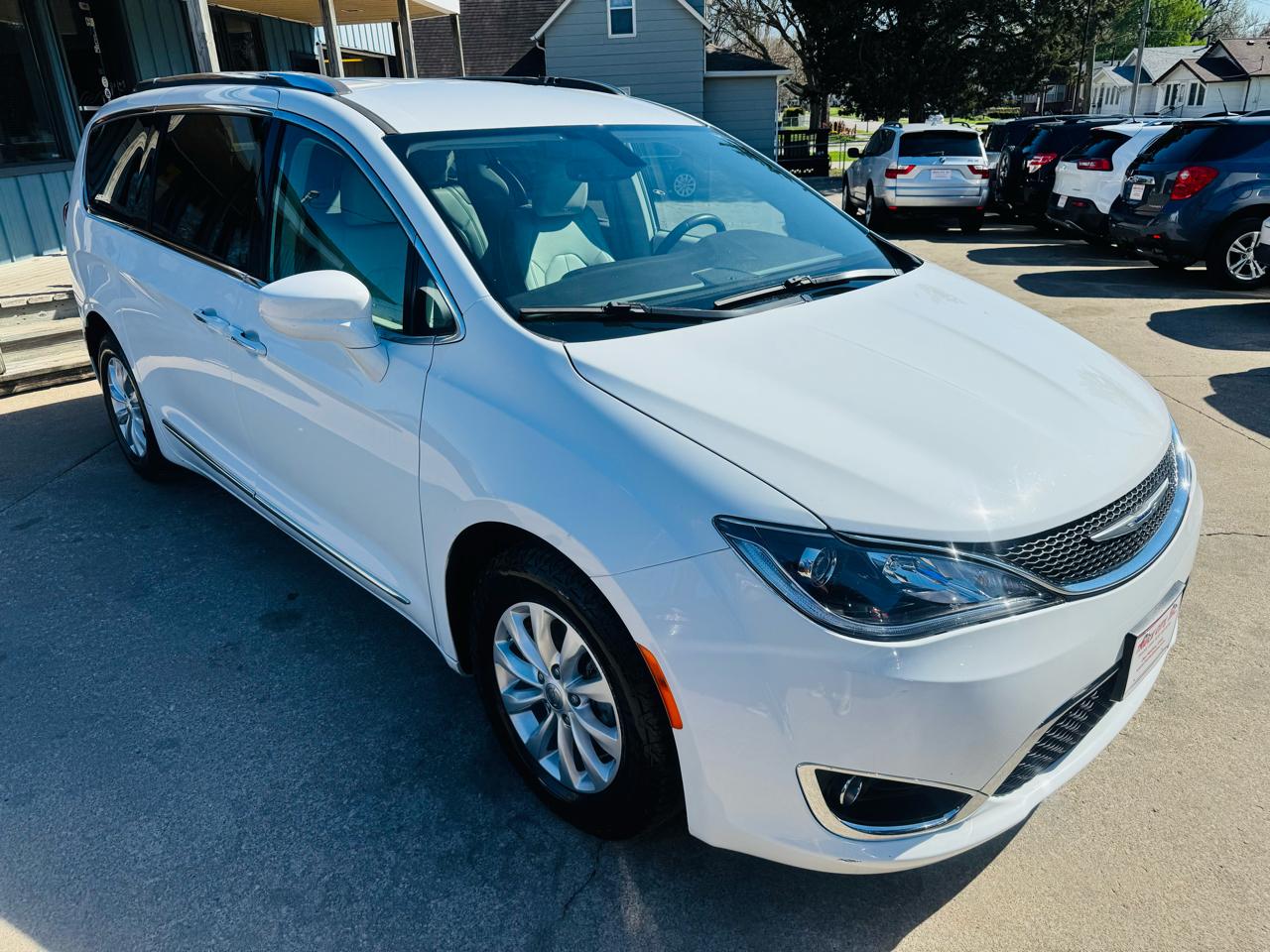 Chrysler Pacifica Touring-L 2019