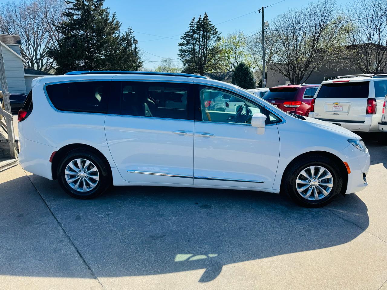 Chrysler Pacifica Touring-L 2019