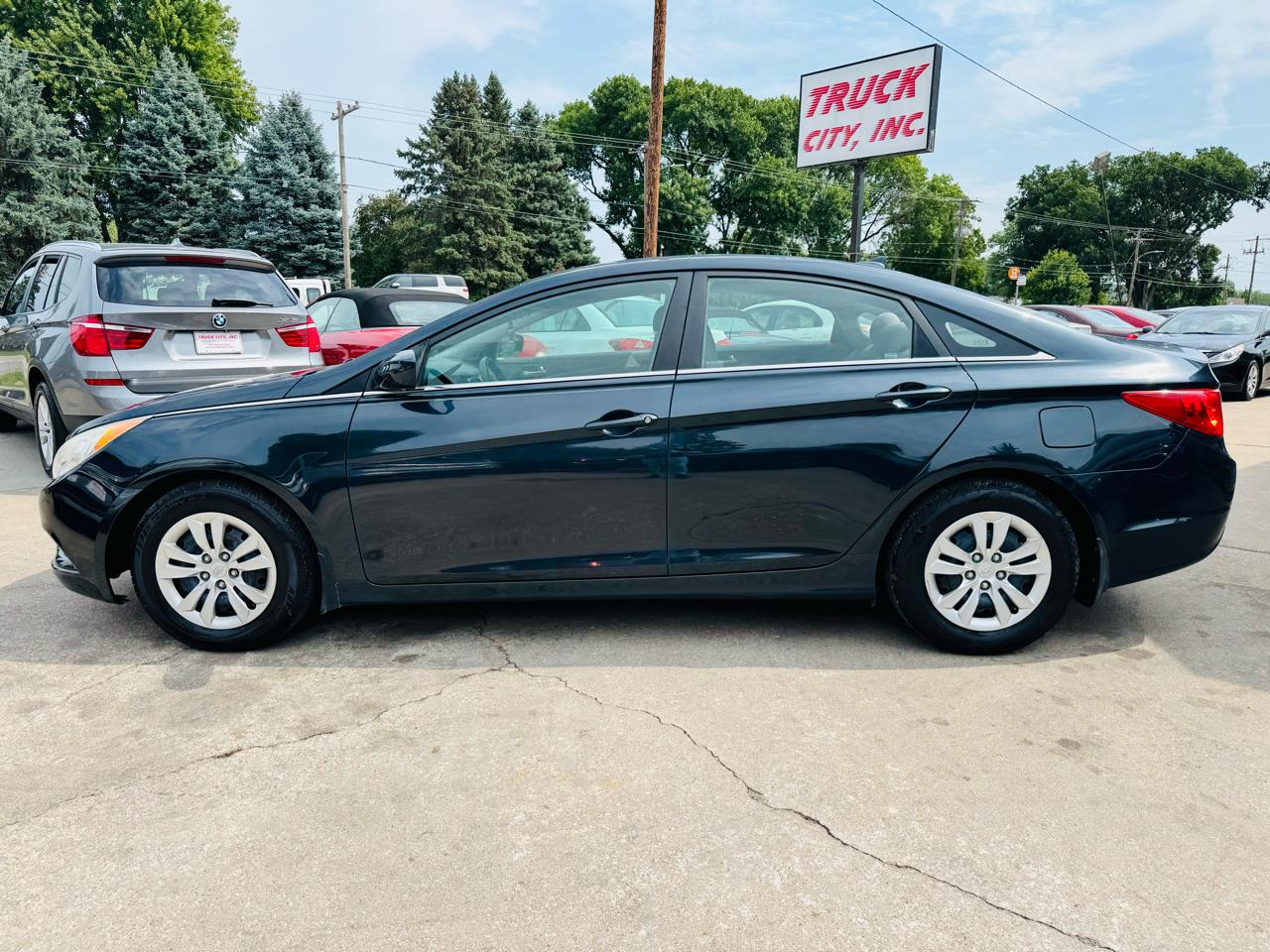 Hyundai Sonata GLS Auto 2012