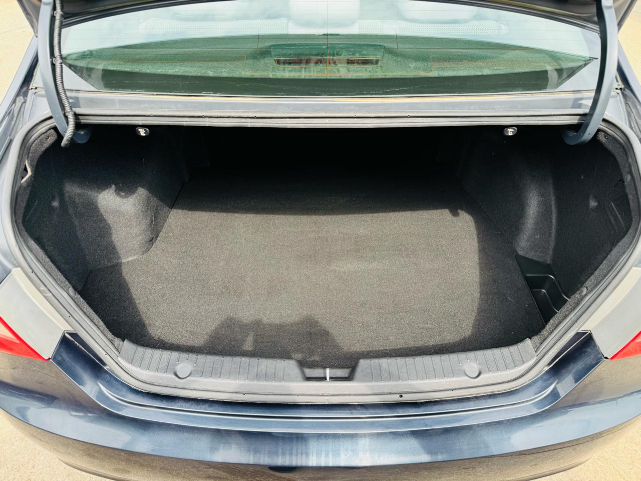 Hyundai Sonata GLS Auto 2012