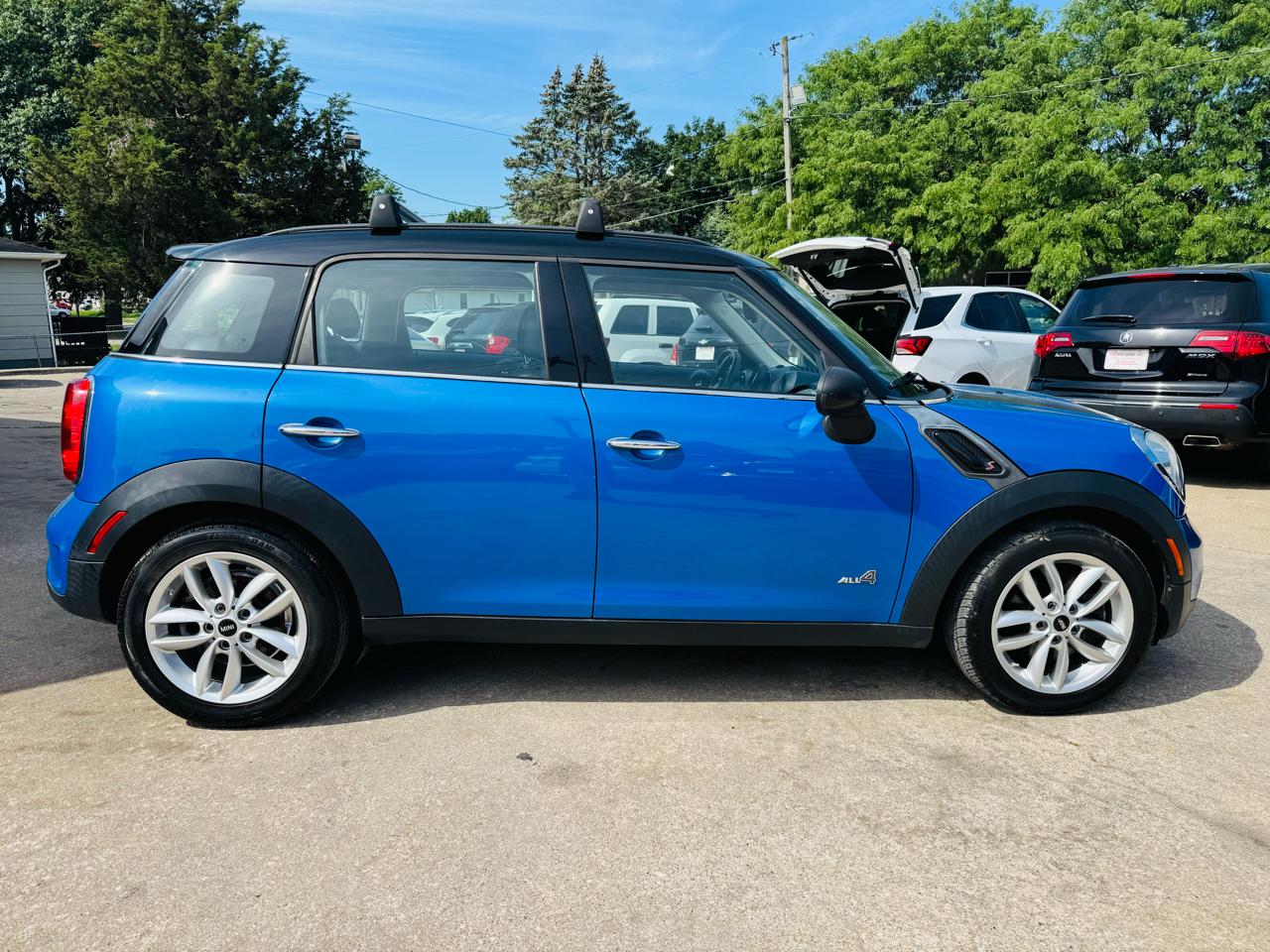 MINI Countryman S ALL4 2011