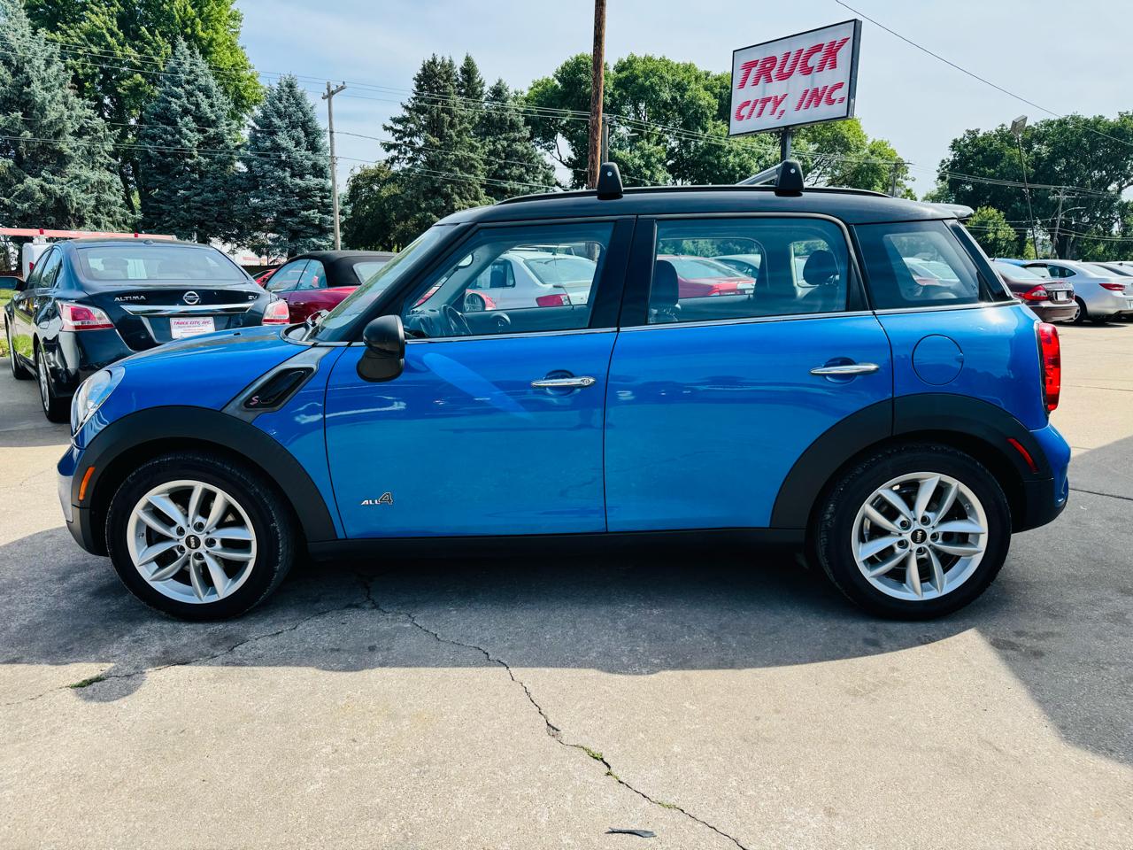 MINI Countryman S ALL4 2011