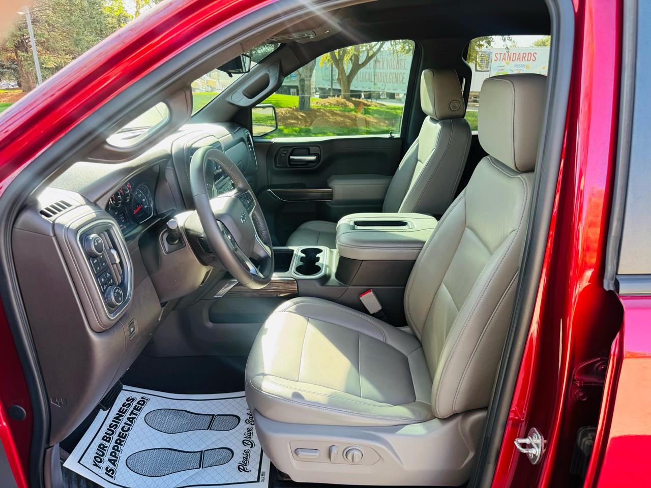 Chevrolet Silverado 1500 LT Trail Boss Crew Cab 4WD 2020