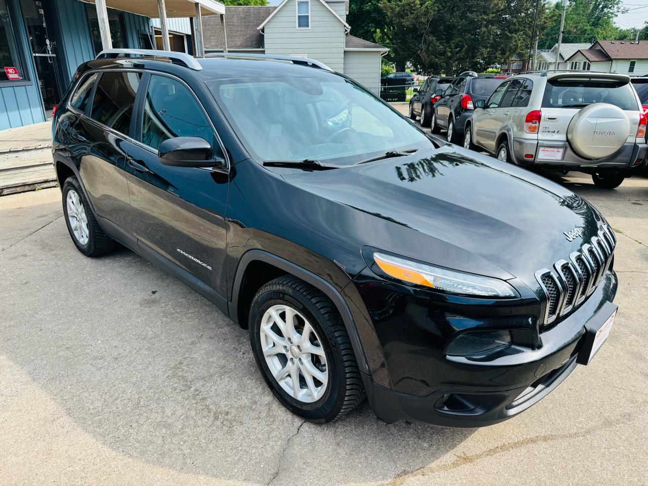 Jeep Cherokee Latitude FWD 2014
