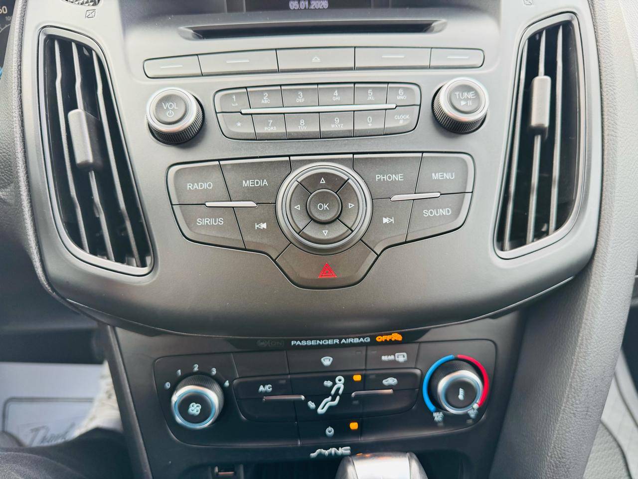 Ford Focus SE Sedan 2016