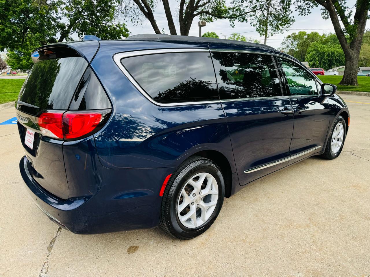 Chrysler Pacifica Touring-L 2017