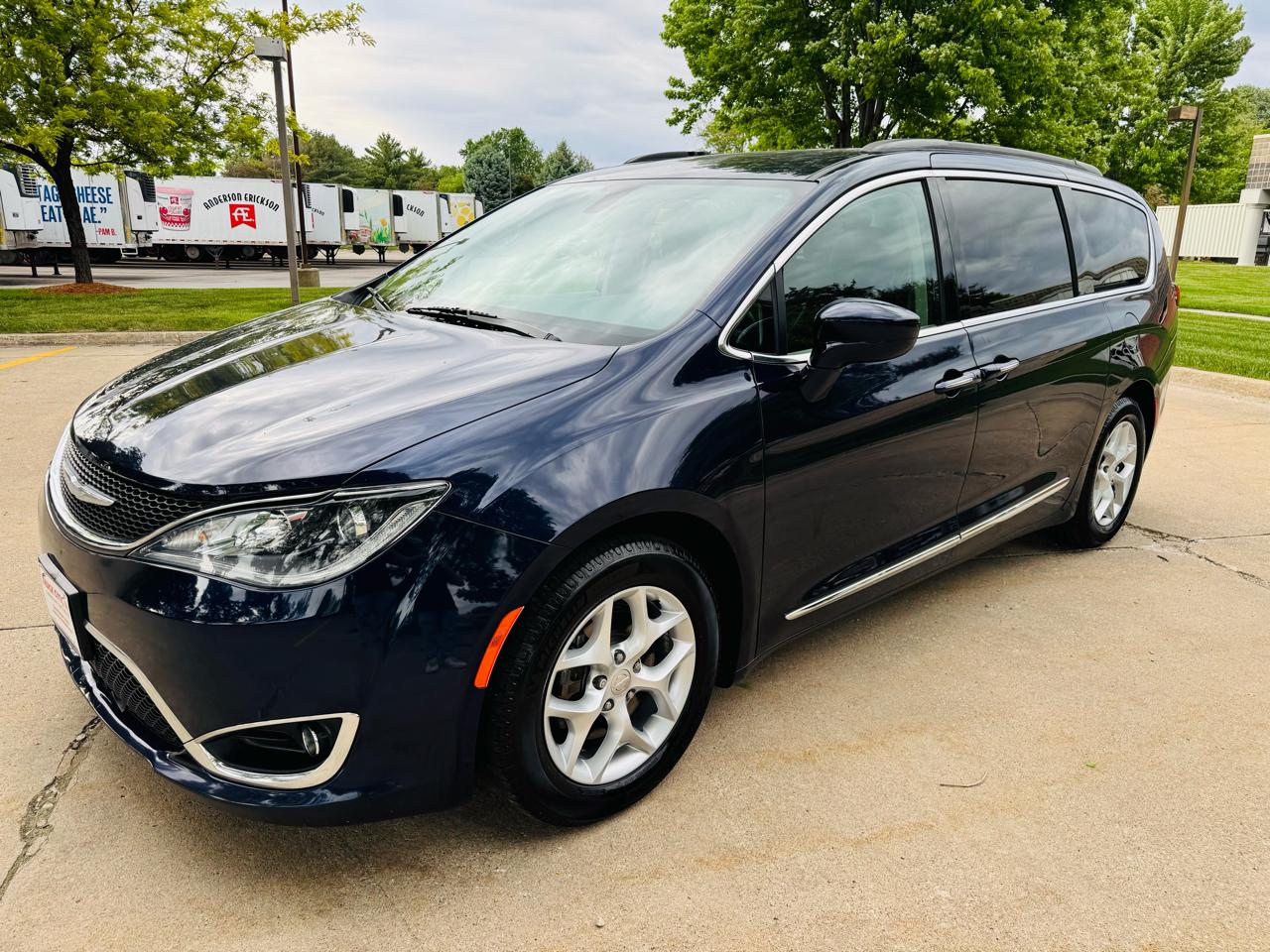 Chrysler Pacifica Touring-L 2017