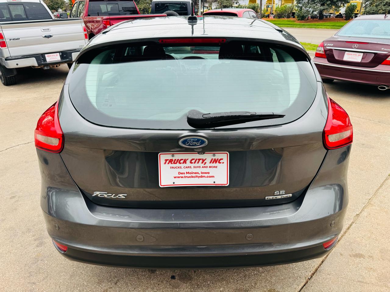 Ford Focus SE Hatch 2015