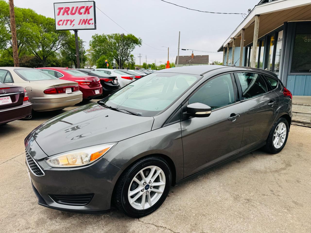 Ford Focus SE Hatch 2015