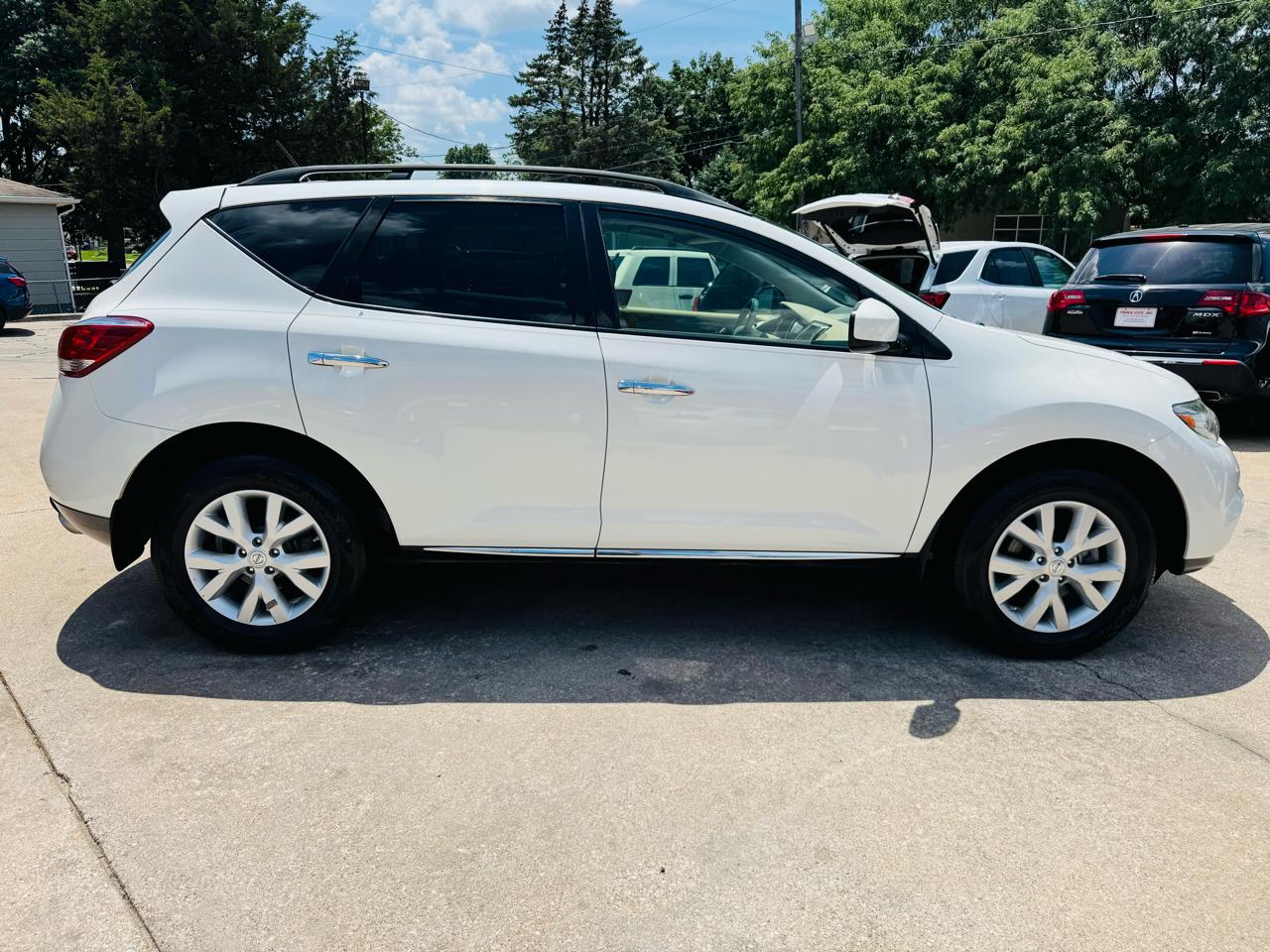 Nissan Murano S AWD 2014