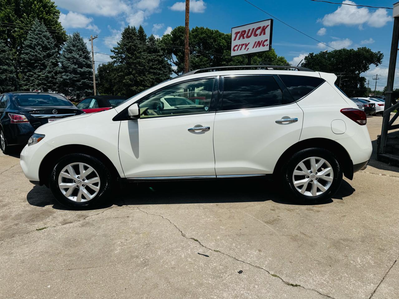 Nissan Murano S AWD 2014