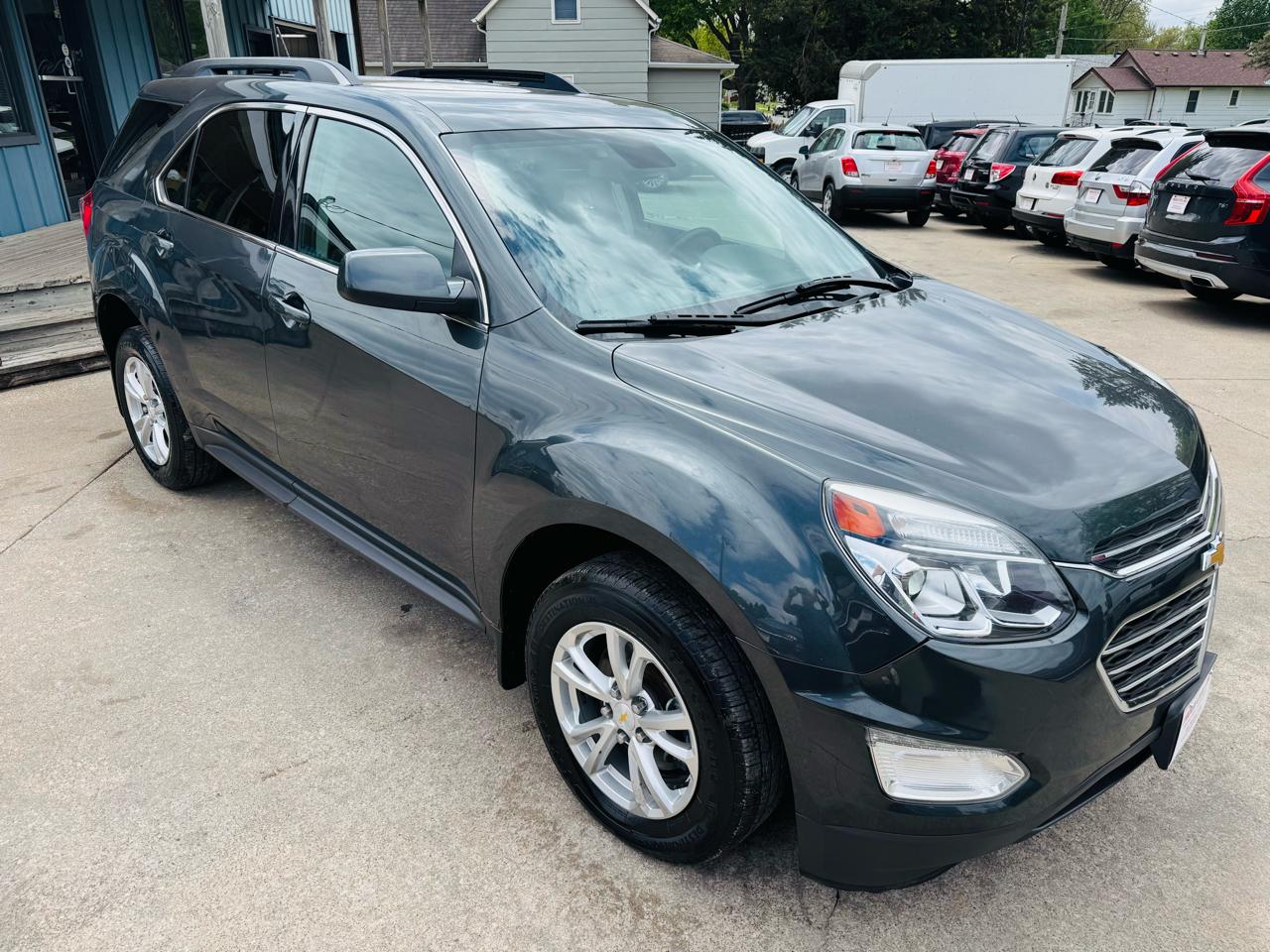 2017 Chevrolet Equinox LT 2WD