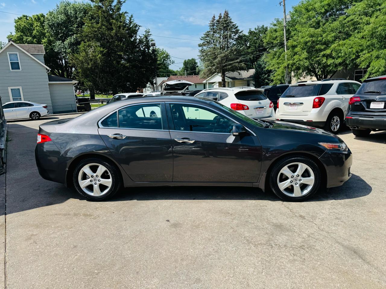 Acura TSX 5-speed AT 2010