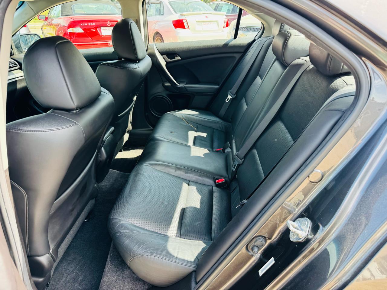 Acura TSX 5-speed AT 2010