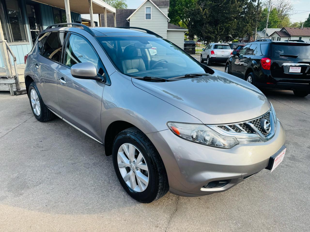 Nissan Murano S AWD 2011