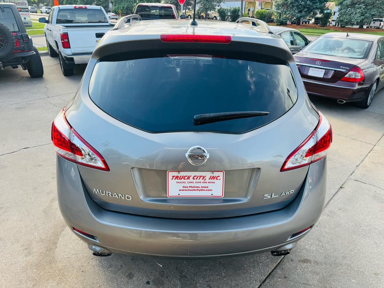 Nissan Murano S AWD 2011