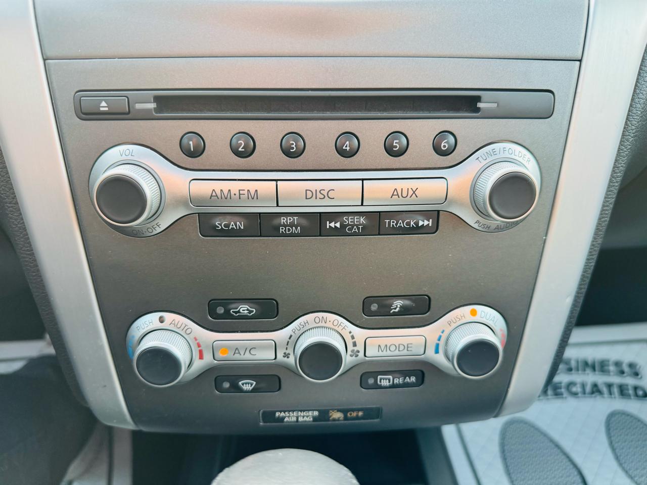 Nissan Murano S AWD 2011