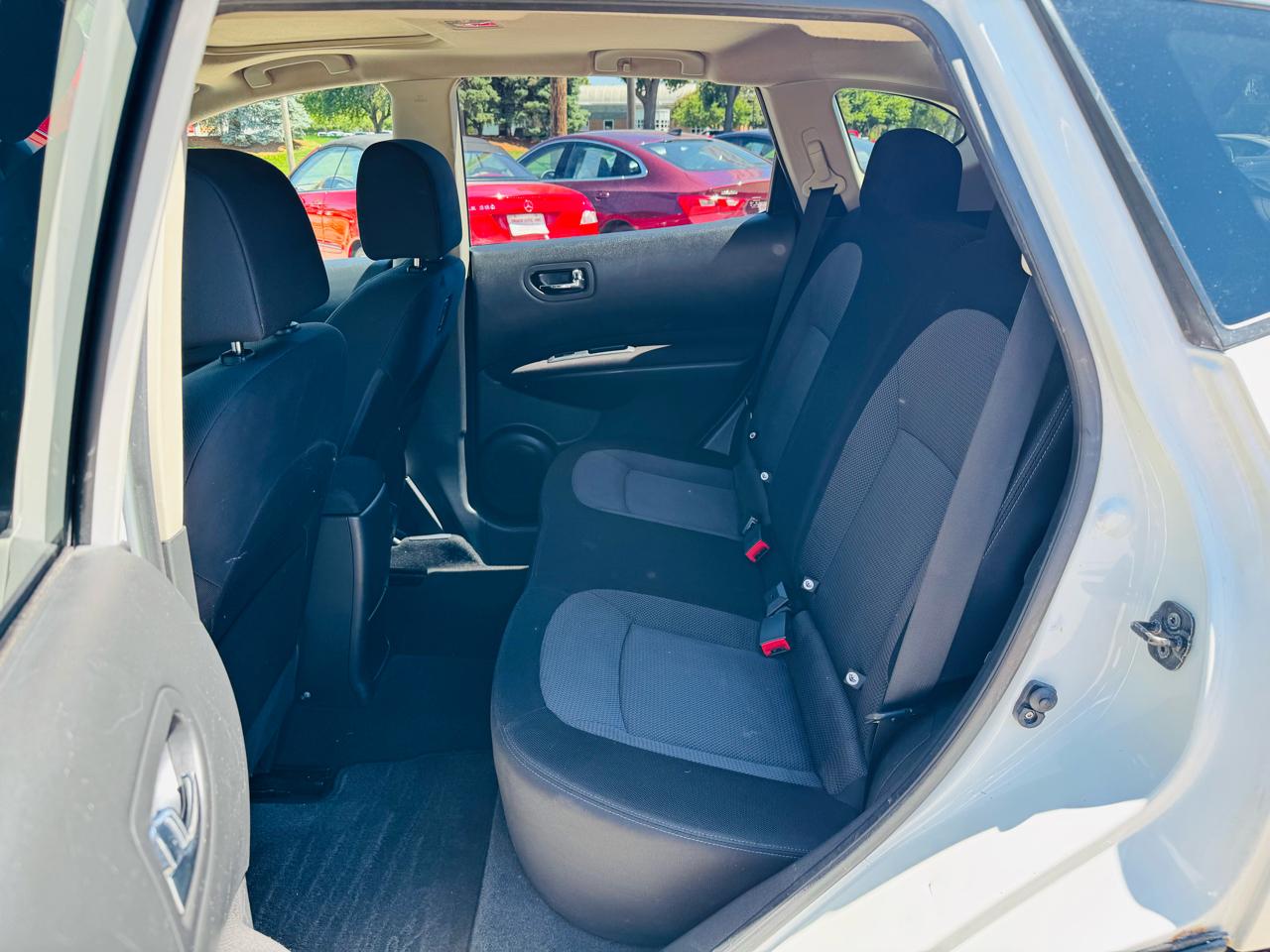 Nissan Rogue S AWD 2013