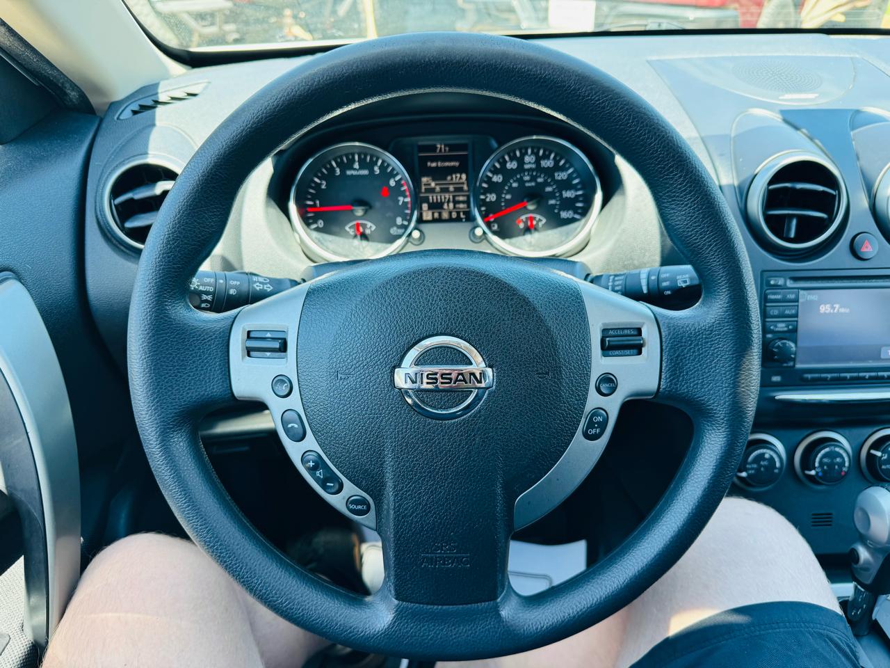 Nissan Rogue S AWD 2013
