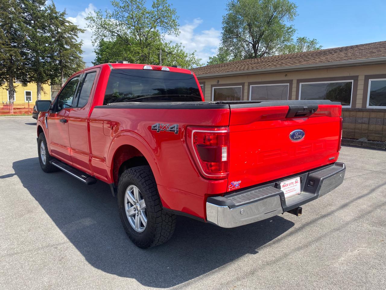 Ford F-150 4WD SuperCab 163" XLT 2021