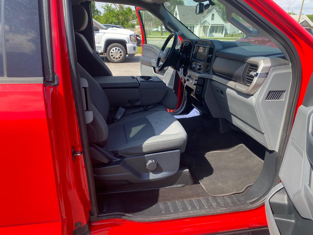 Ford F-150 4WD SuperCab 163" XLT 2021