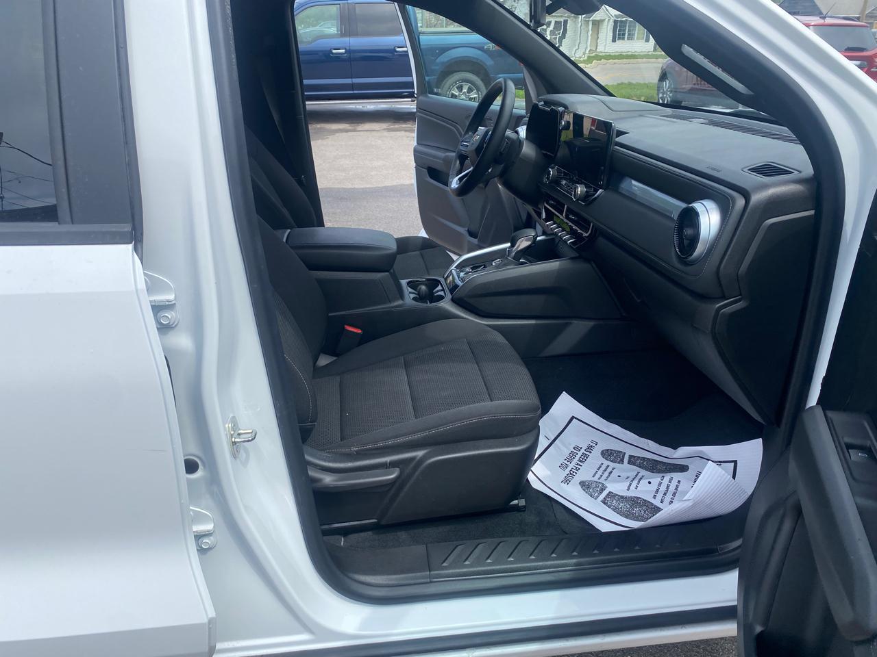 Chevrolet Colorado LT Crew Cab 4WD 2023