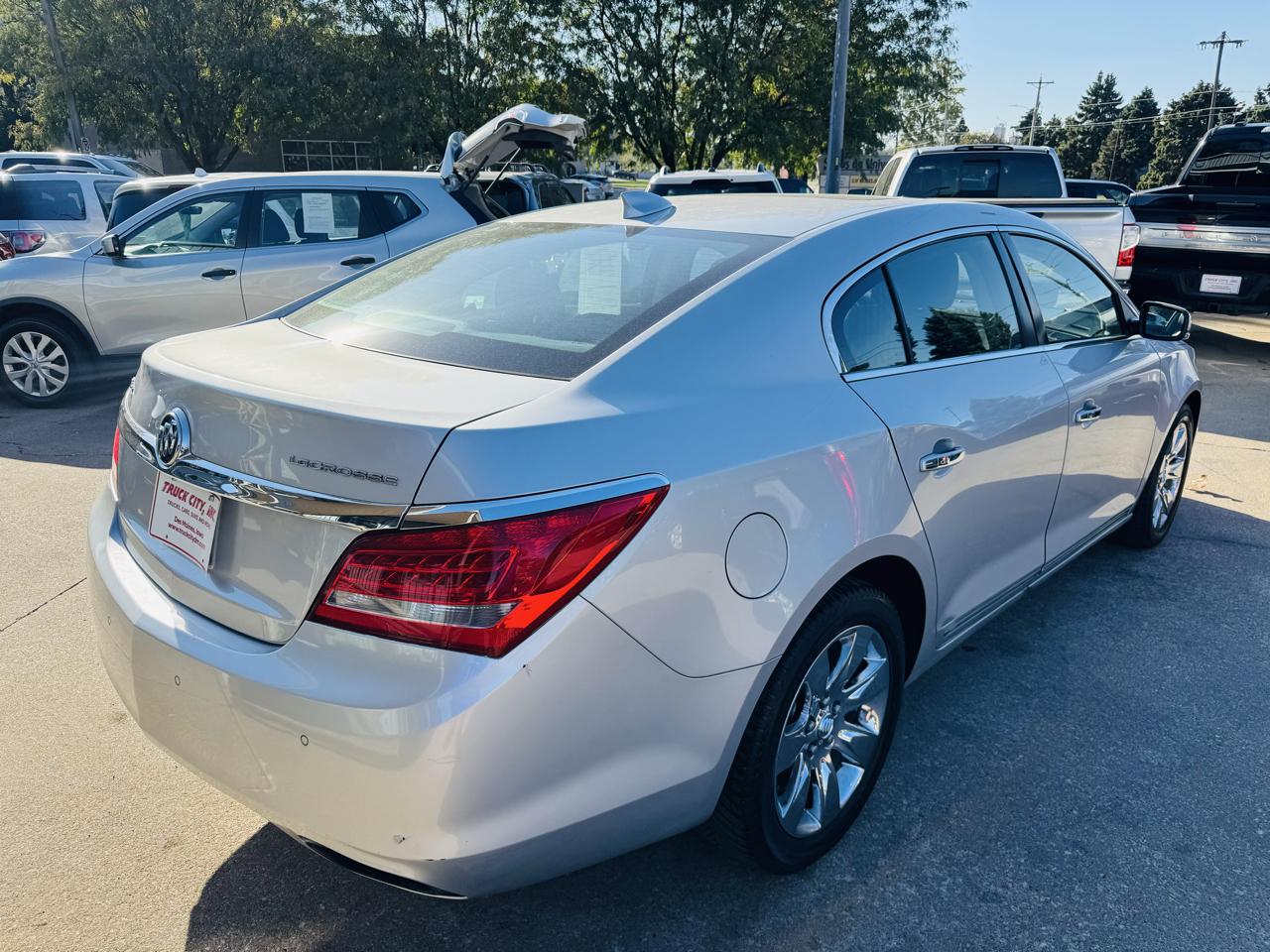 Buick LaCrosse Leather Package 2016