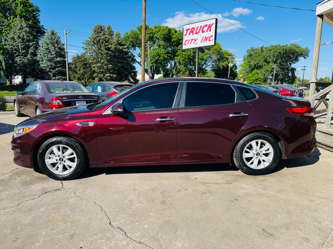 Kia Optima LX 2017