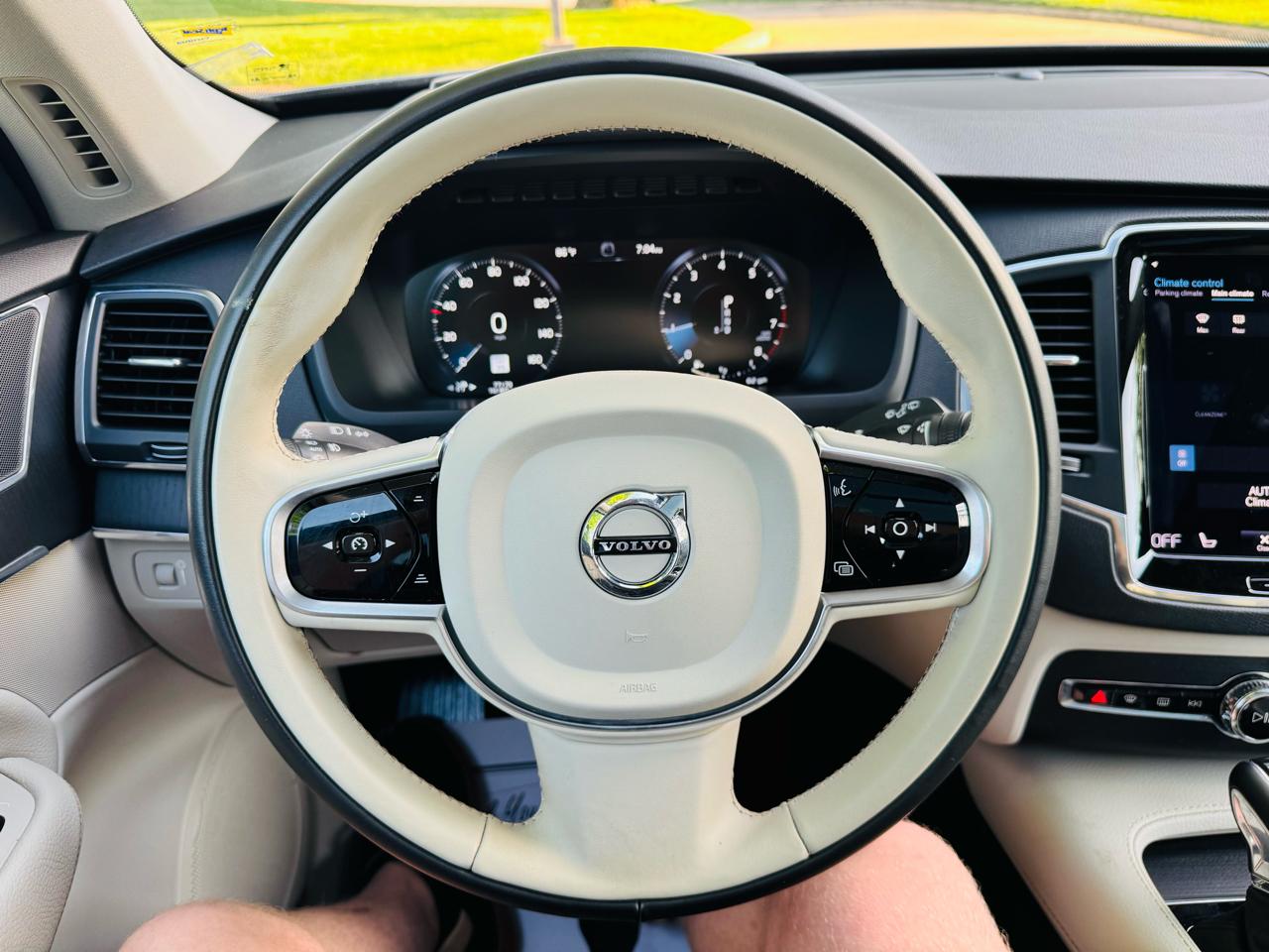 Volvo XC90 T6 Momentum AWD 2020