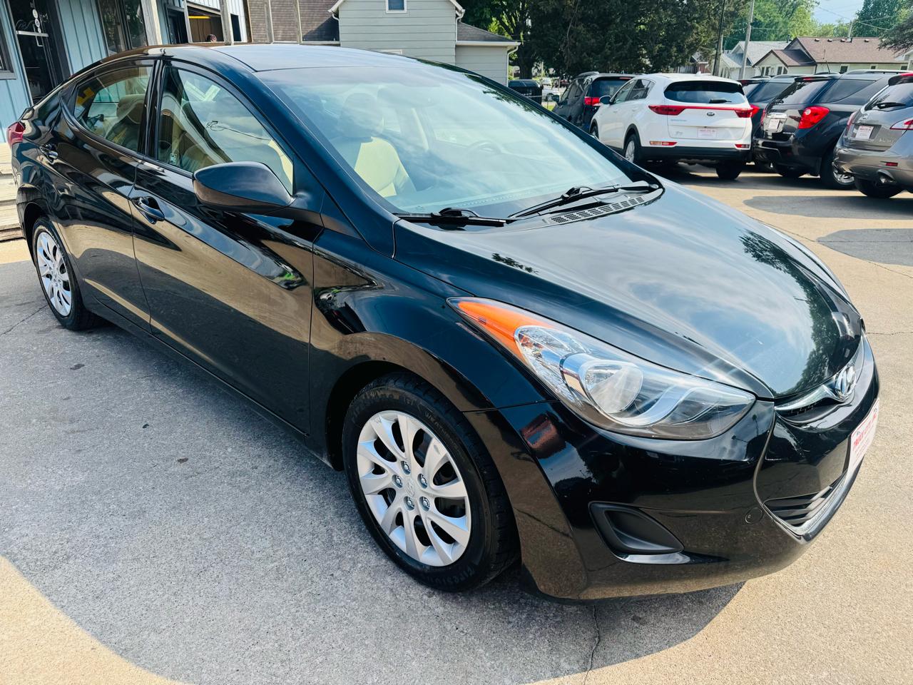 2013 Hyundai Elantra 1.8 GLS A/T's photo