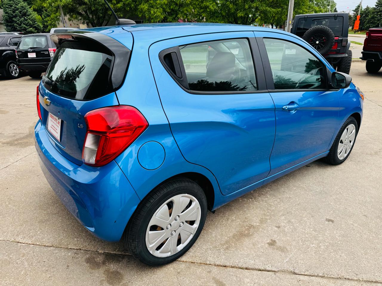 Chevrolet Spark LS CVT 2016