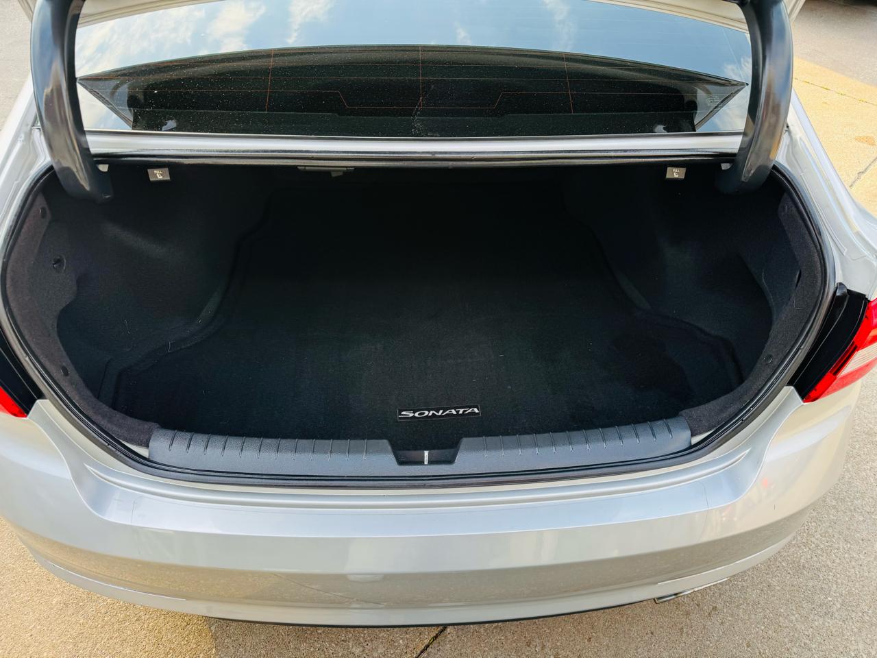Hyundai Sonata SE 2015
