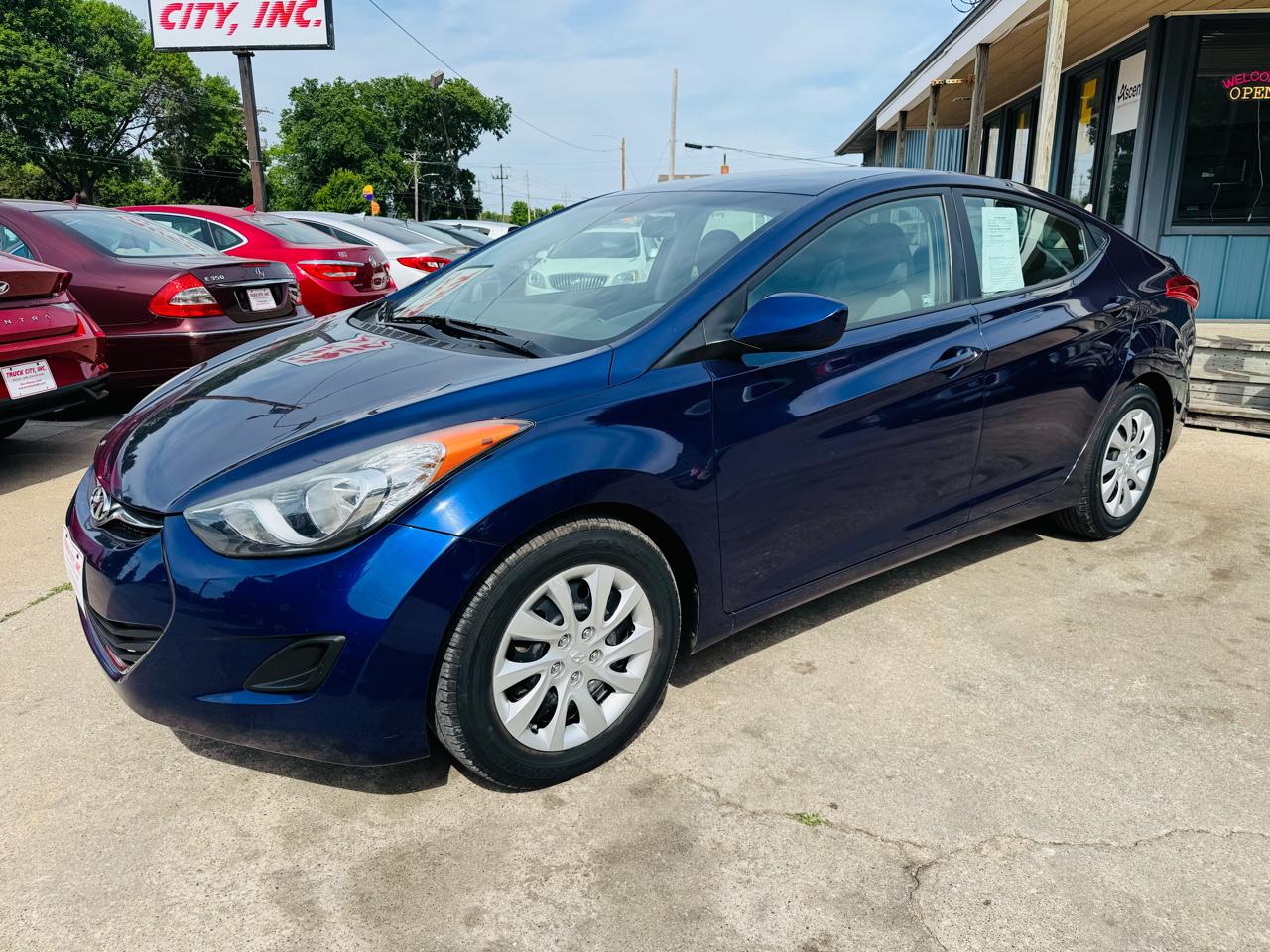 Hyundai Elantra 4dr Sdn Auto GLS 2013