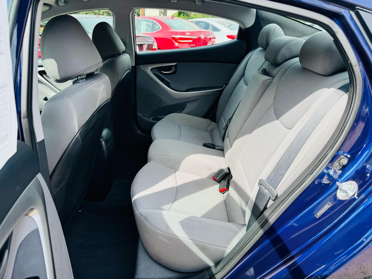 Hyundai Elantra 4dr Sdn Auto GLS 2013