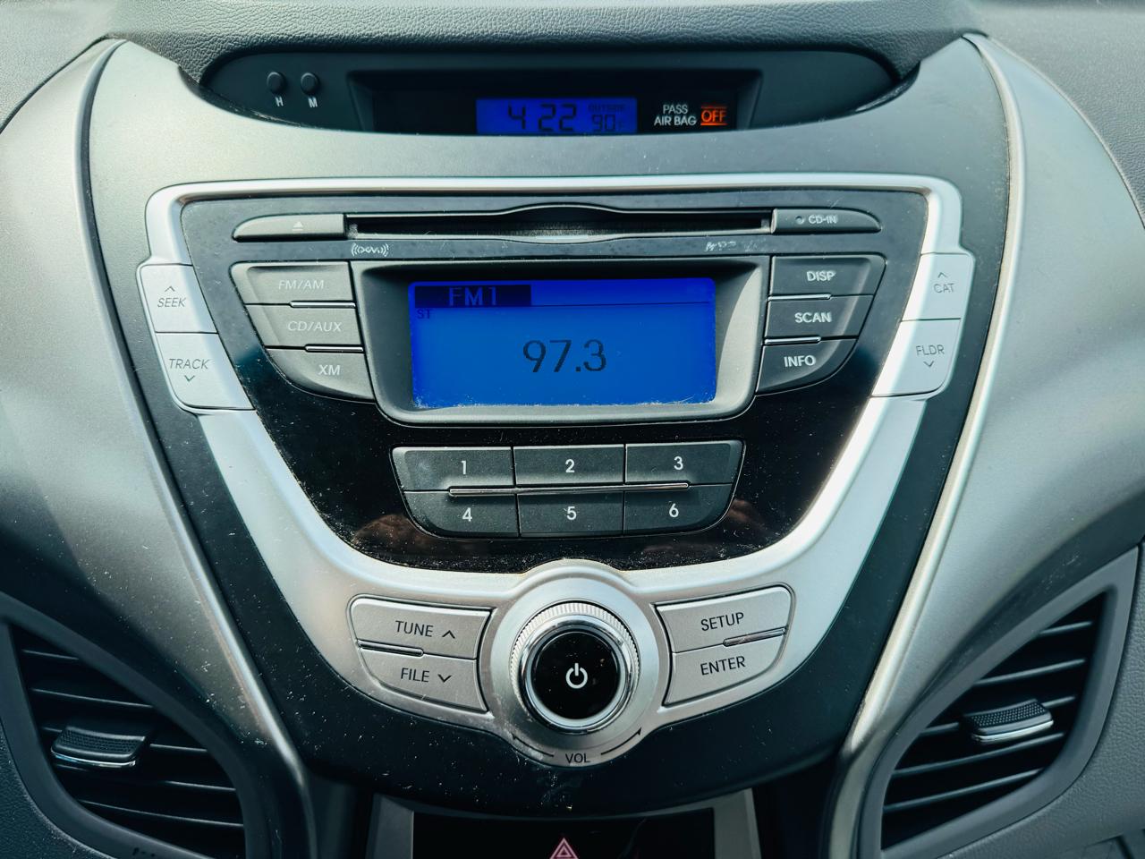 Hyundai Elantra 4dr Sdn Auto GLS 2013