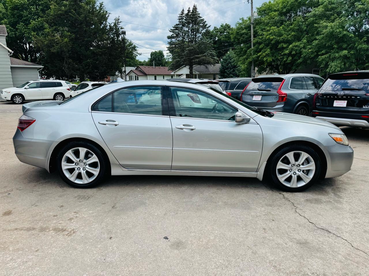 Acura RL Technology Package 2010