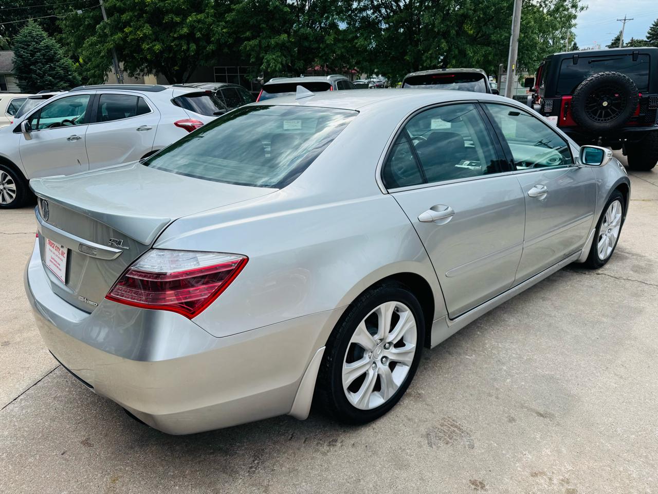 Acura RL Technology Package 2010