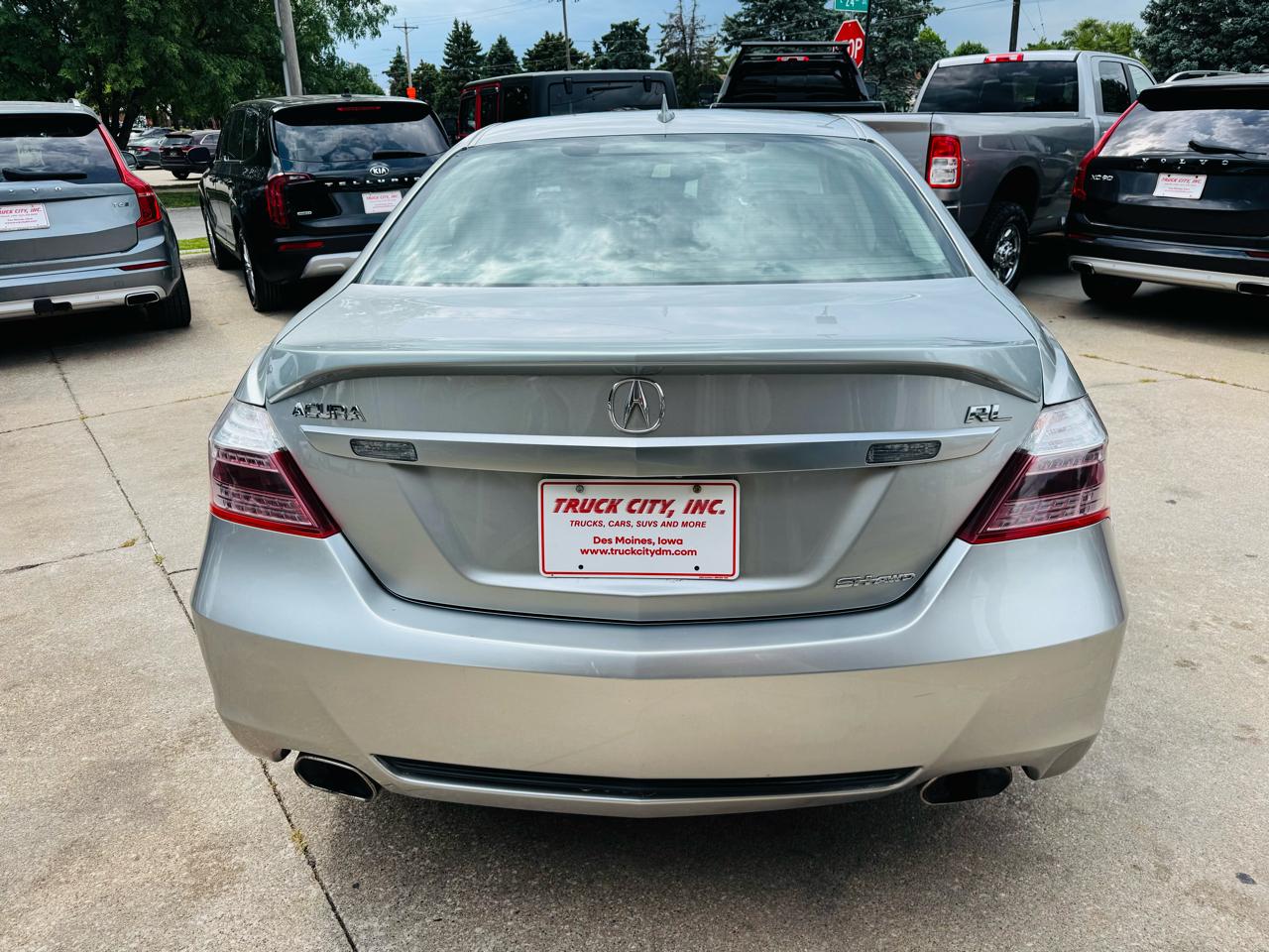 Acura RL Technology Package 2010
