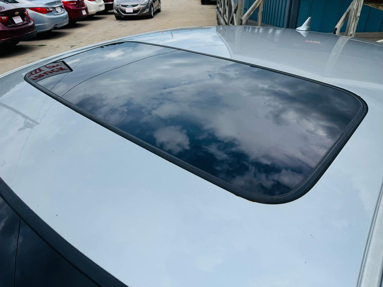 Acura RL Technology Package 2010