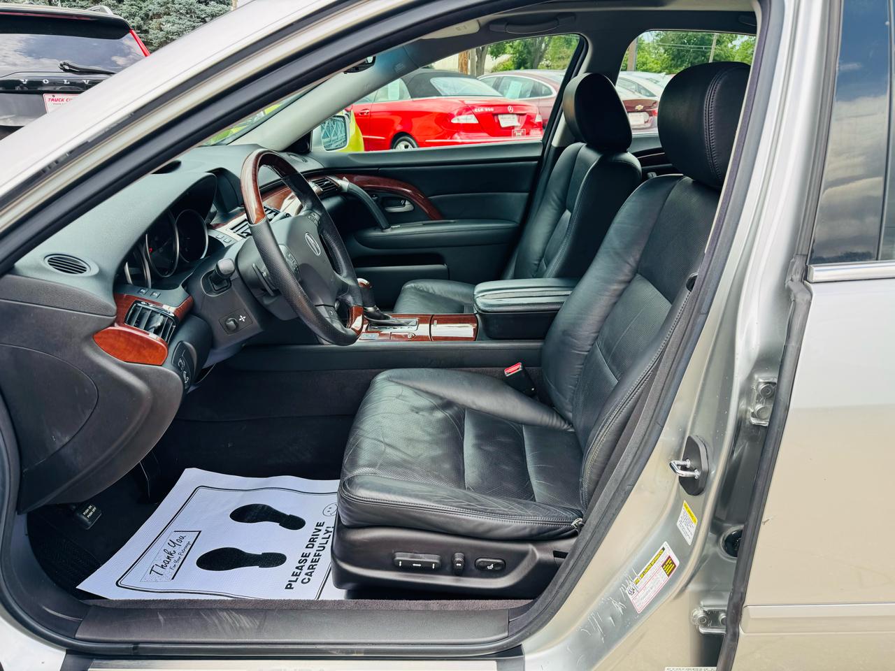 Acura RL Technology Package 2010