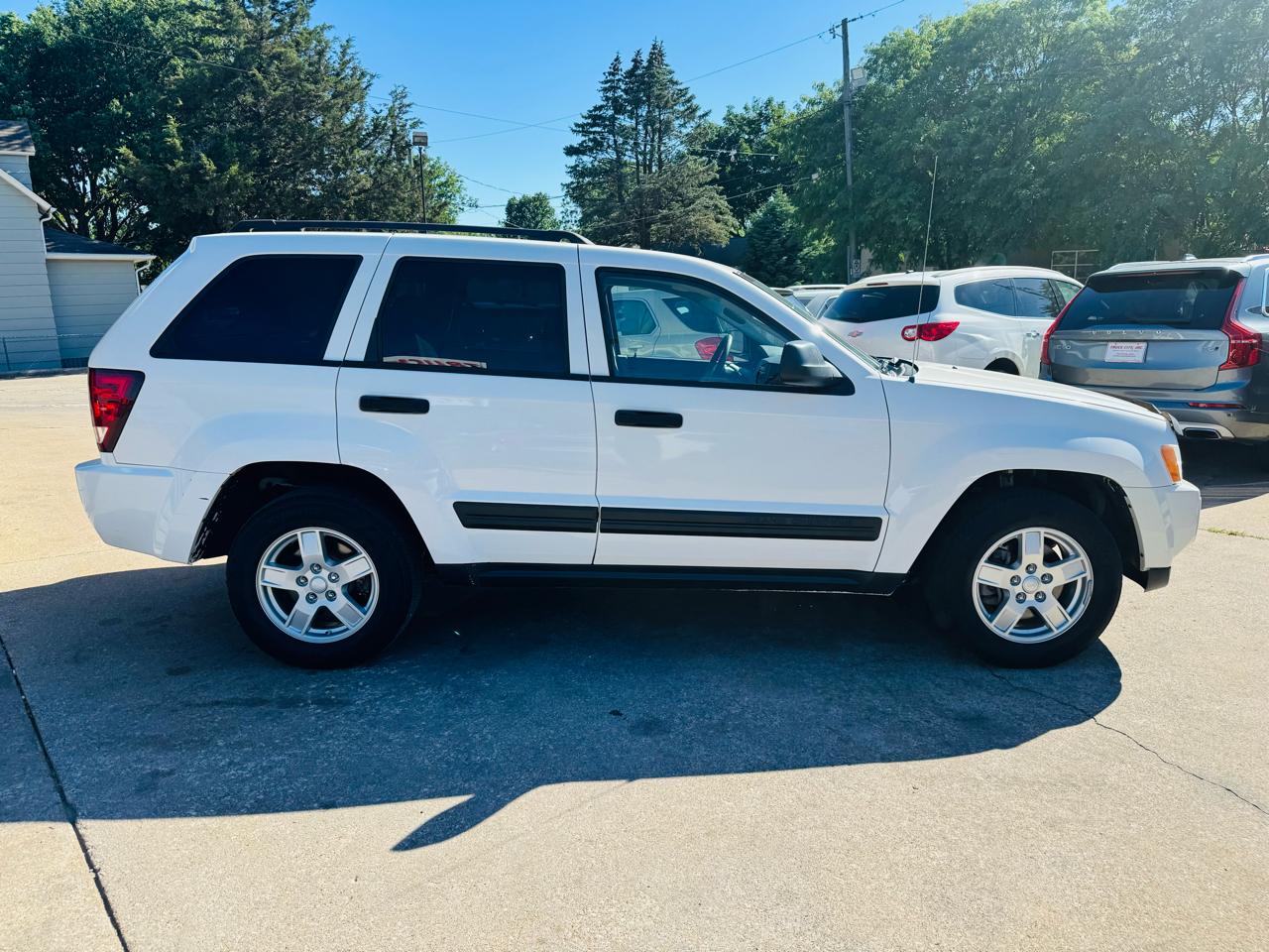 Jeep Grand Cherokee Laredo 4WD 2005