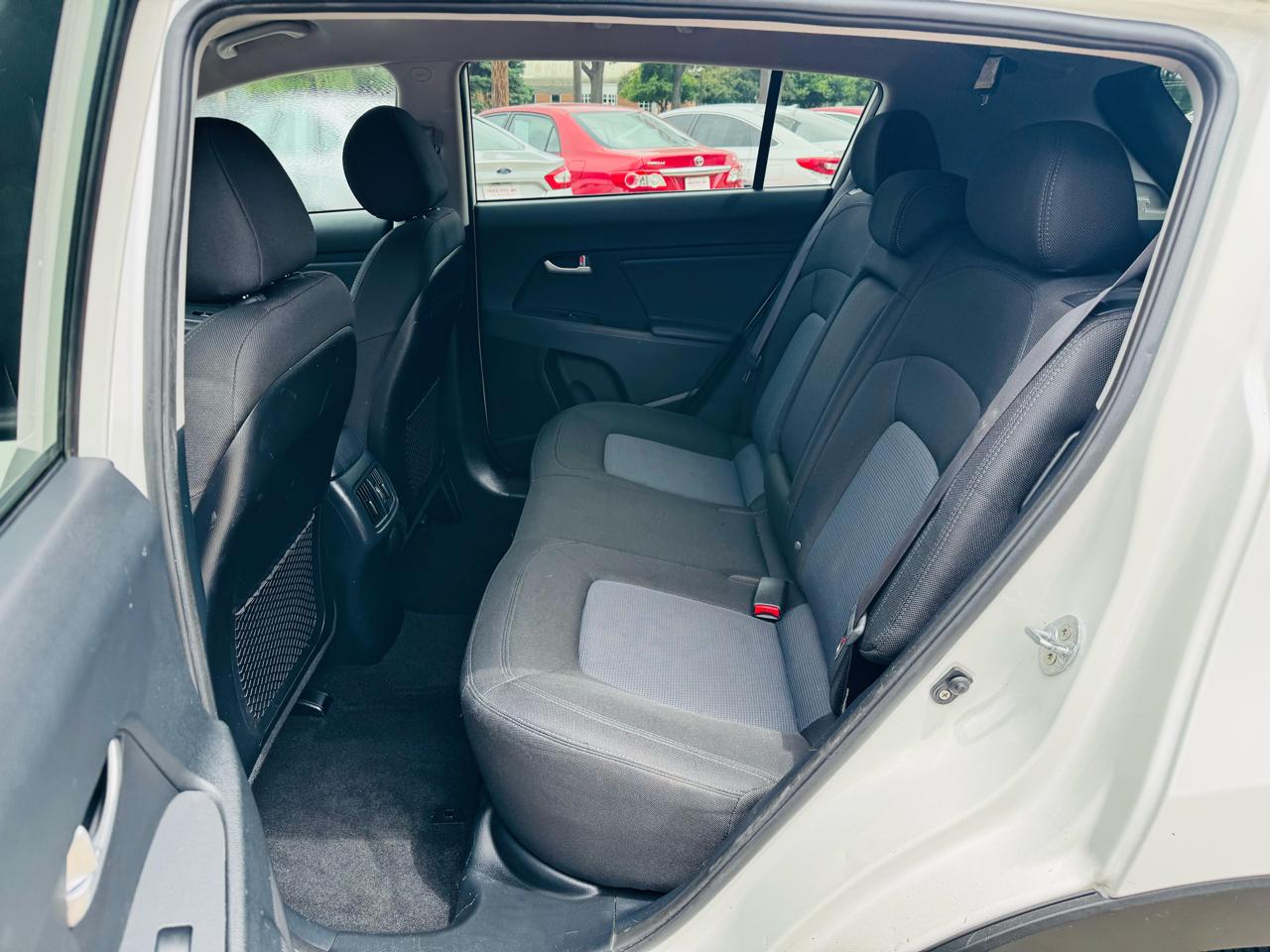 Kia Sportage LX FWD 2016