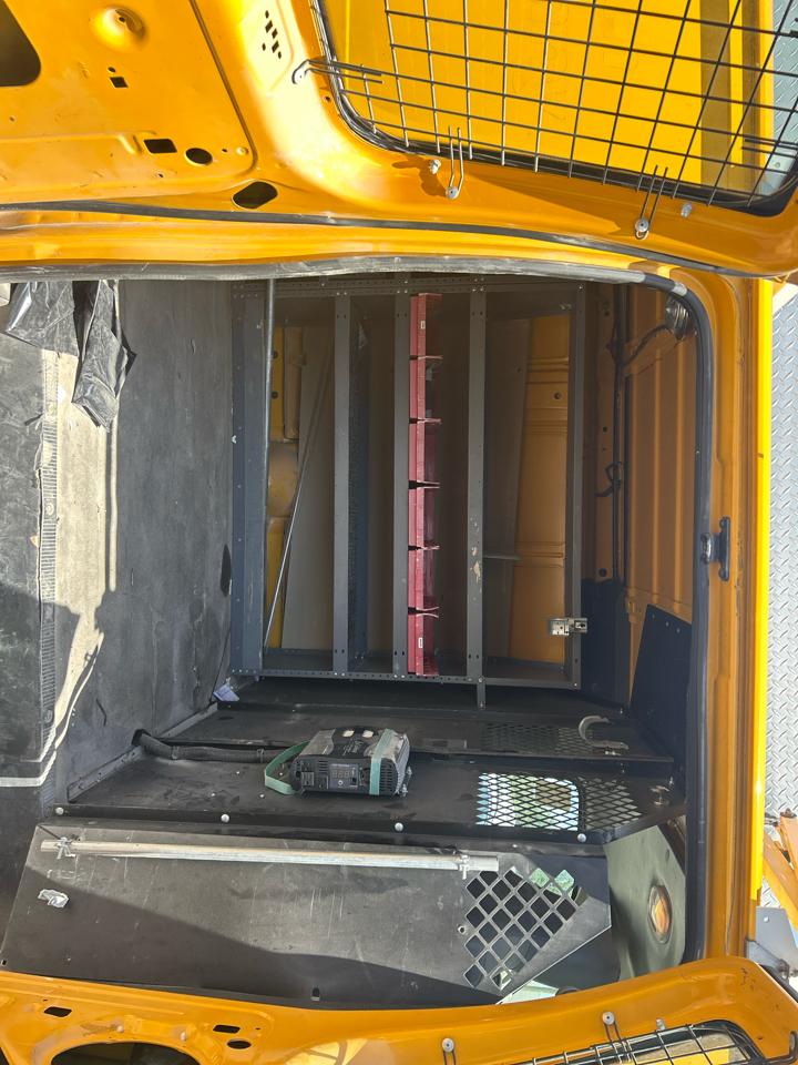 Ford Econoline E-250 2012